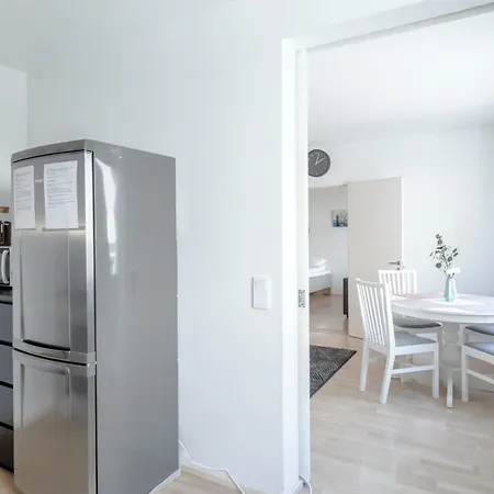 아파트 Frava Fleminginkatu 4 *